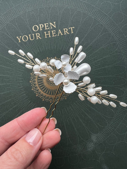 Blomster Pin