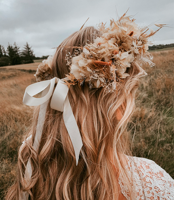Hårpynt blomsterkrans til dit brude hår